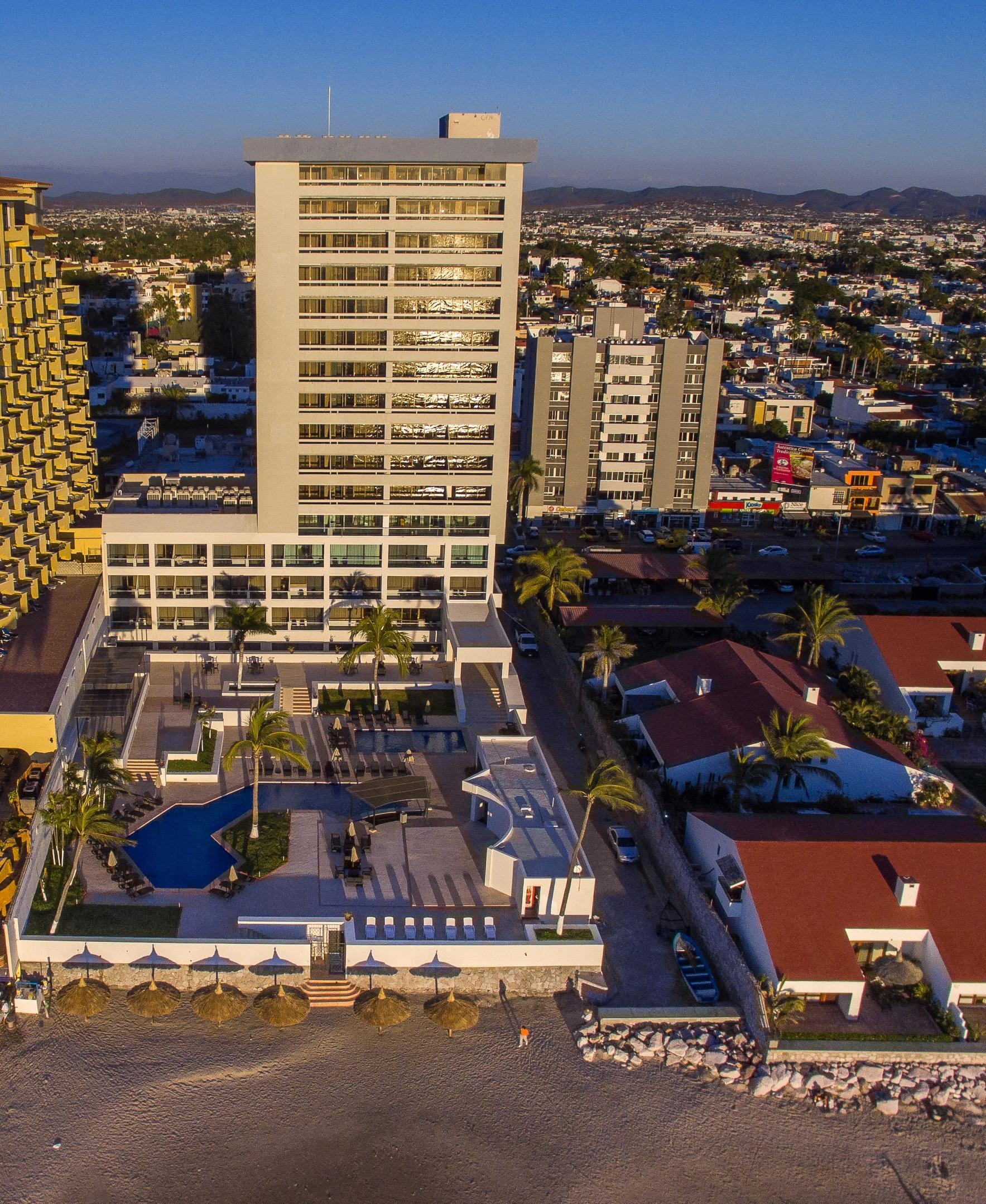 Ocean View Beach Hotel 马萨特兰 外观 照片