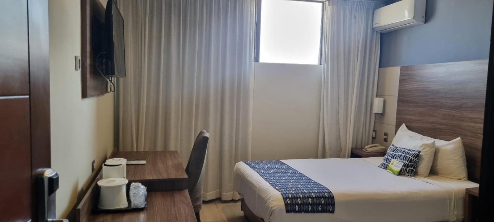 Ocean View Beach Hotel 马萨特兰 外观 照片