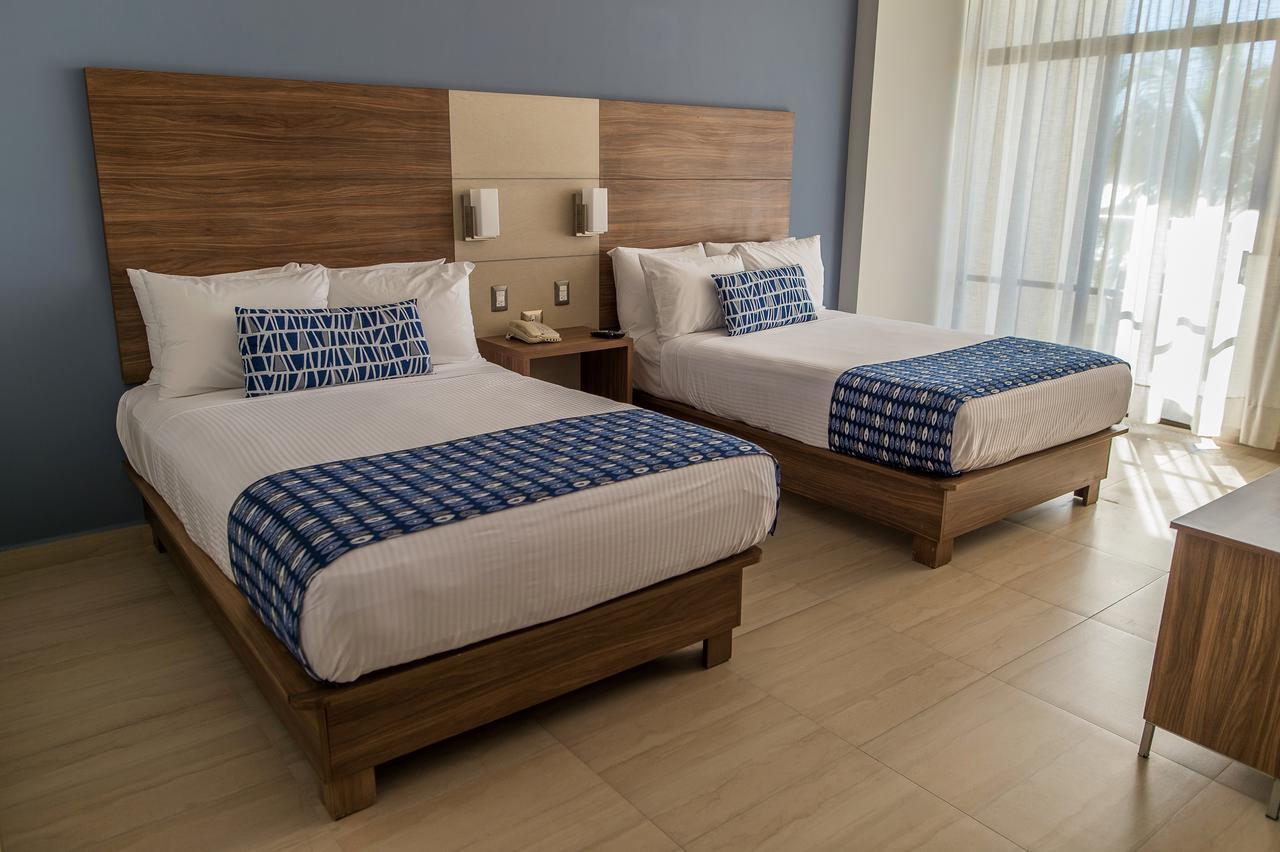 Ocean View Beach Hotel 马萨特兰 外观 照片