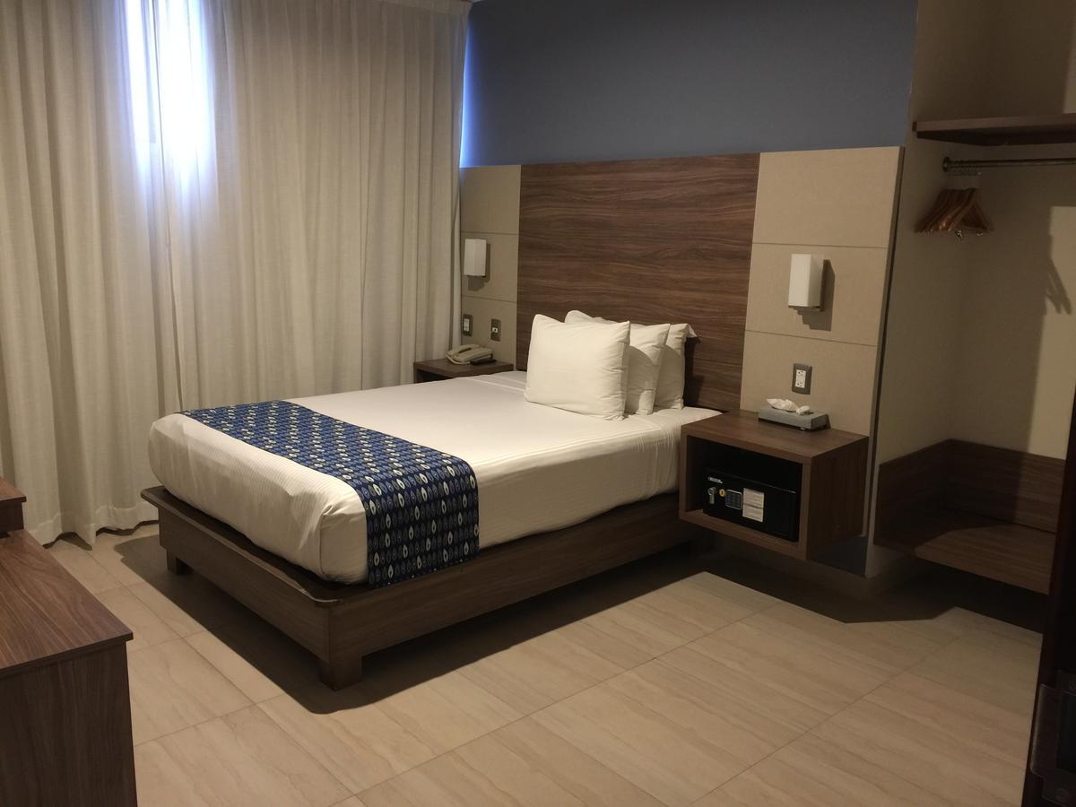 Ocean View Beach Hotel 马萨特兰 外观 照片