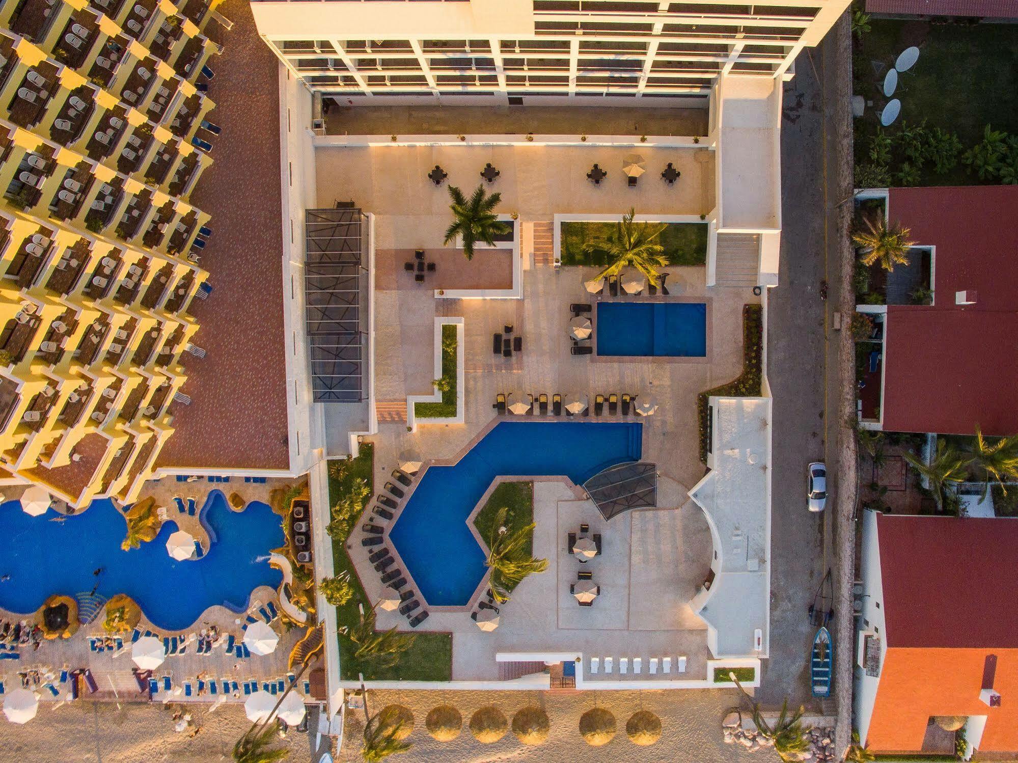 Ocean View Beach Hotel 马萨特兰 外观 照片